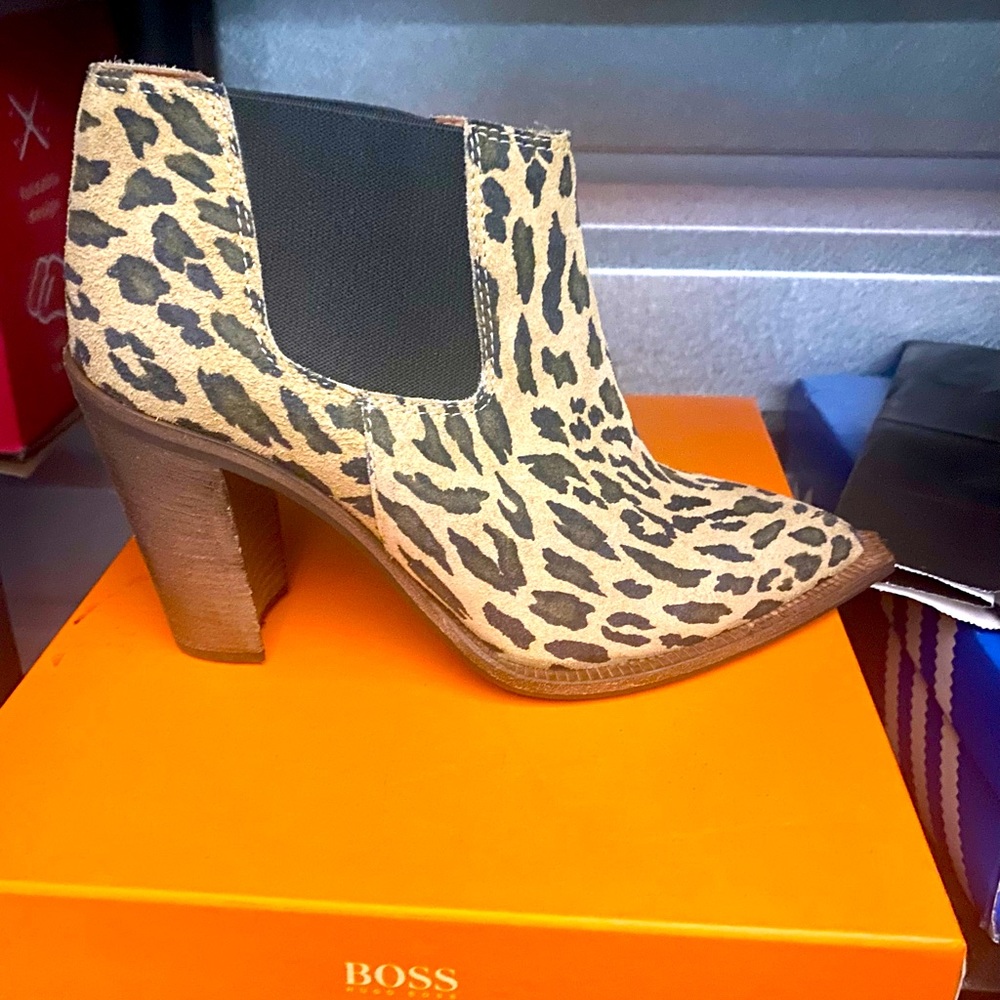 Cheetah print boot